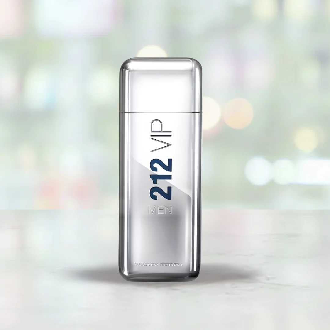 Carolina Herrera 212 VIP Men