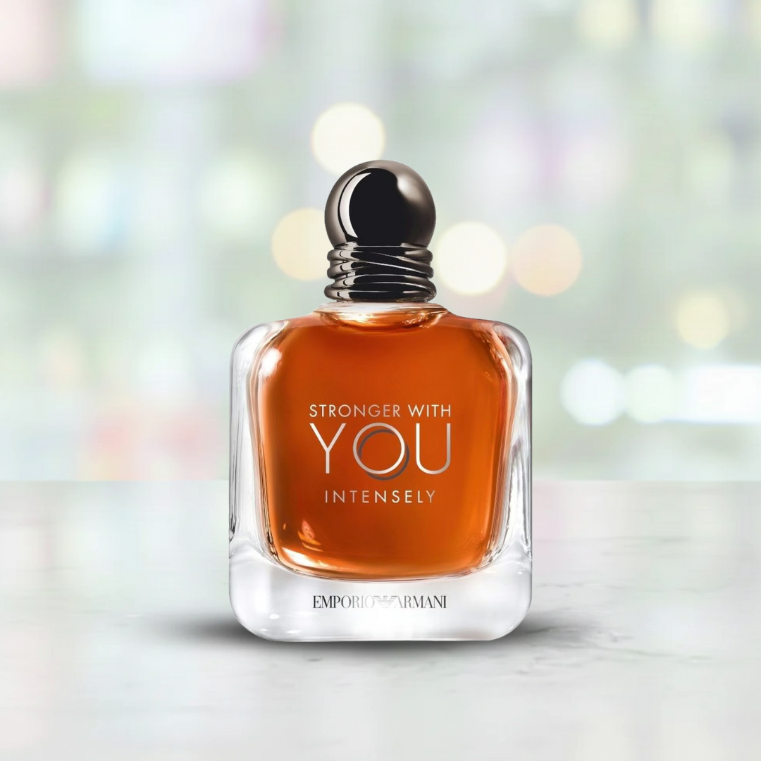 Perfume Emporio Armani Stronger With You Intensely de Giorgio Armani botella fragancia oriental fougere para hombres